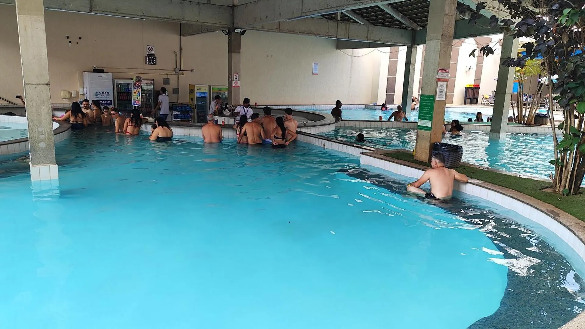 Diroma Exclusive Com Piscinas 24 Horas Todos Os Dias, Este Hotel Tem A Verdadeira Agua Medicinal Contra Dores No Corpo Artrite, Artrose, Osteoporose E Fibromialgia Fique Livre Do Estresse Com A Maior Sauna Para Hotel Caldas Novas 0*,