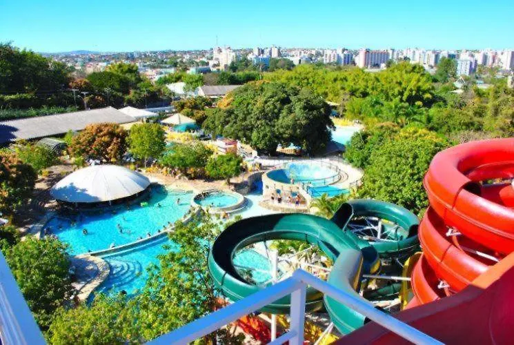 Diroma Exclusive Com Piscinas 24 Horas Todos Os Dias, Este Hotel Tem A Verdadeira Agua Medicinal Contra Dores No Corpo Artrite, Artrose, Osteoporose E Fibromialgia Fique Livre Do Estresse Com A Maior Sauna Para Hotel Caldas Novas Apartament