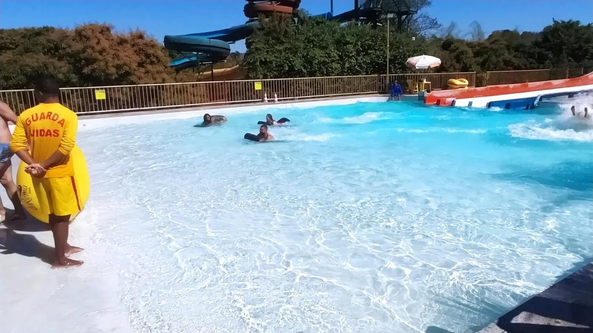 Diroma Exclusive Com Piscinas 24 Horas Todos Os Dias, Este Hotel Tem A Verdadeira Agua Medicinal Contra Dores No Corpo Artrite, Artrose, Osteoporose E Fibromialgia Fique Livre Do Estresse Com A Maior Sauna Para Hotel Caldas Novas